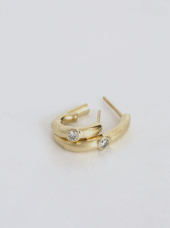 Uno Diamond Oval Hoop Earring (S)