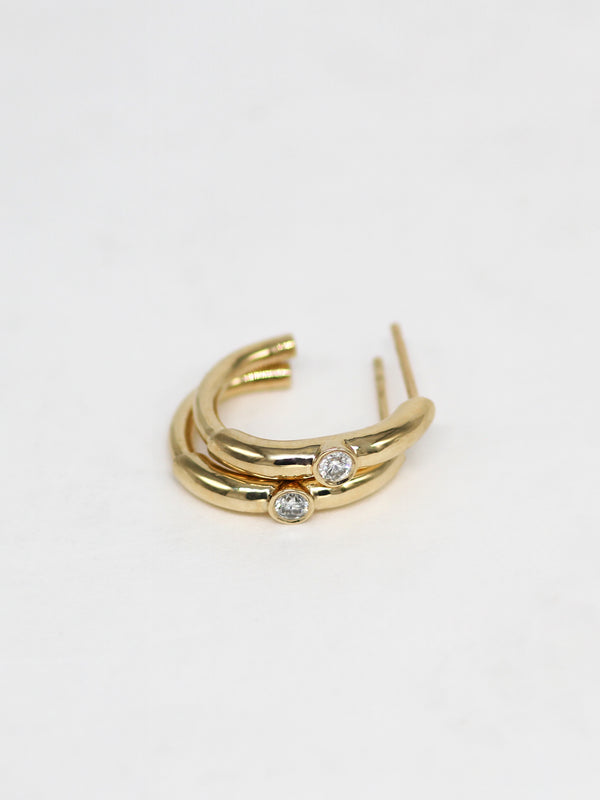 Uno Diamond Oval Hoop Earring (M)