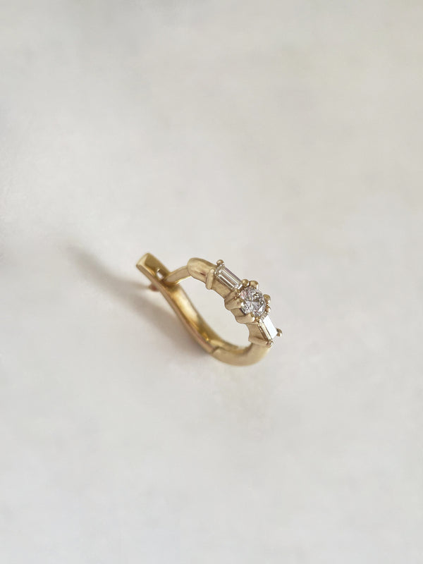 עגיל חישוק פרינסס יהלומים